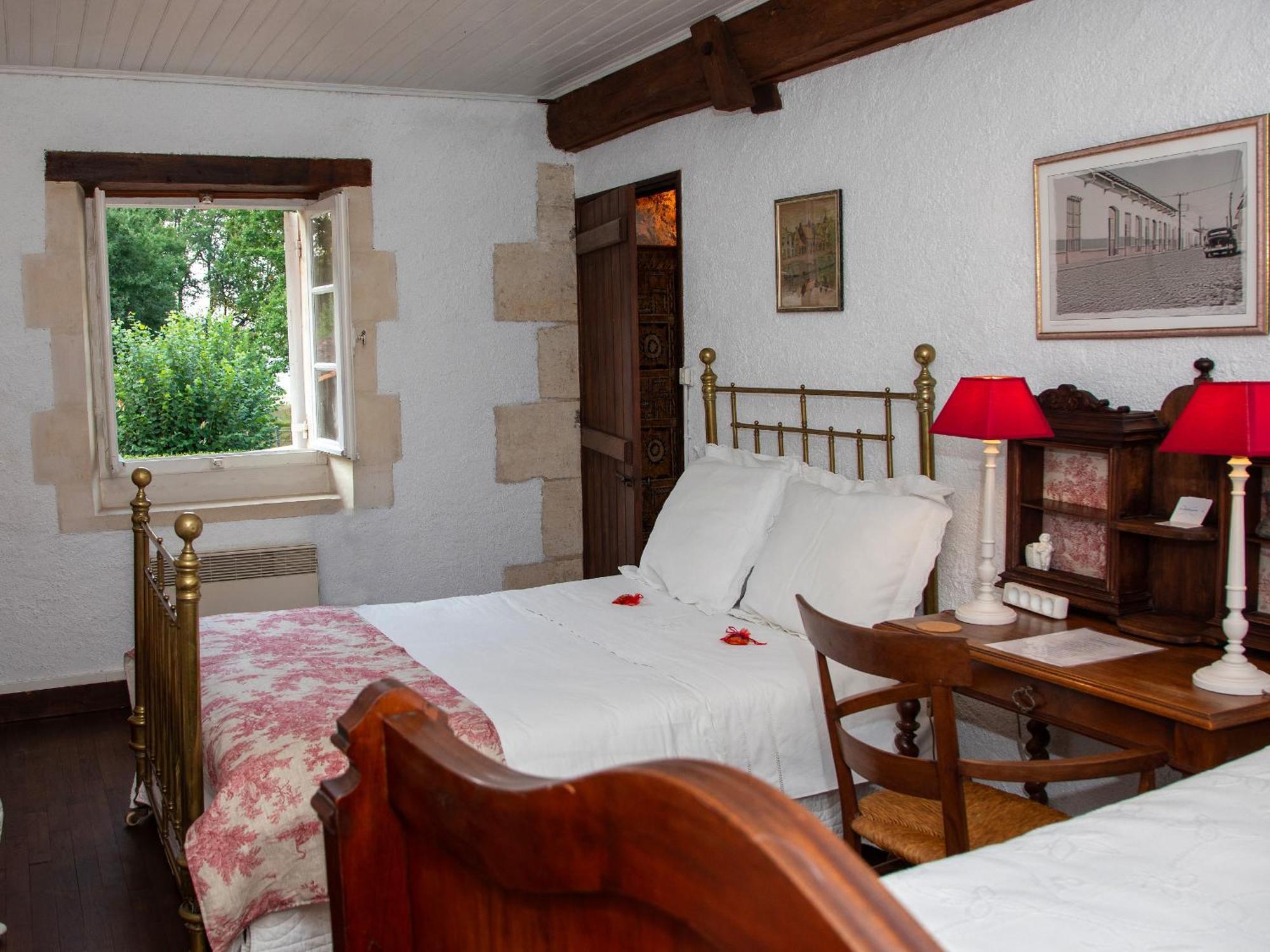 Le Boisdalon Bed & Breakfast Yviers Стая снимка